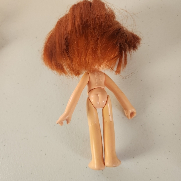 Vintage Strawberry Shortcake American Greetings Hong Kong Doll Figure 1979 - Picture 3 of 4